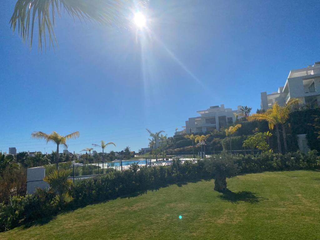 Palmsea Marbella-Estepona Buenas Noches Exterior foto